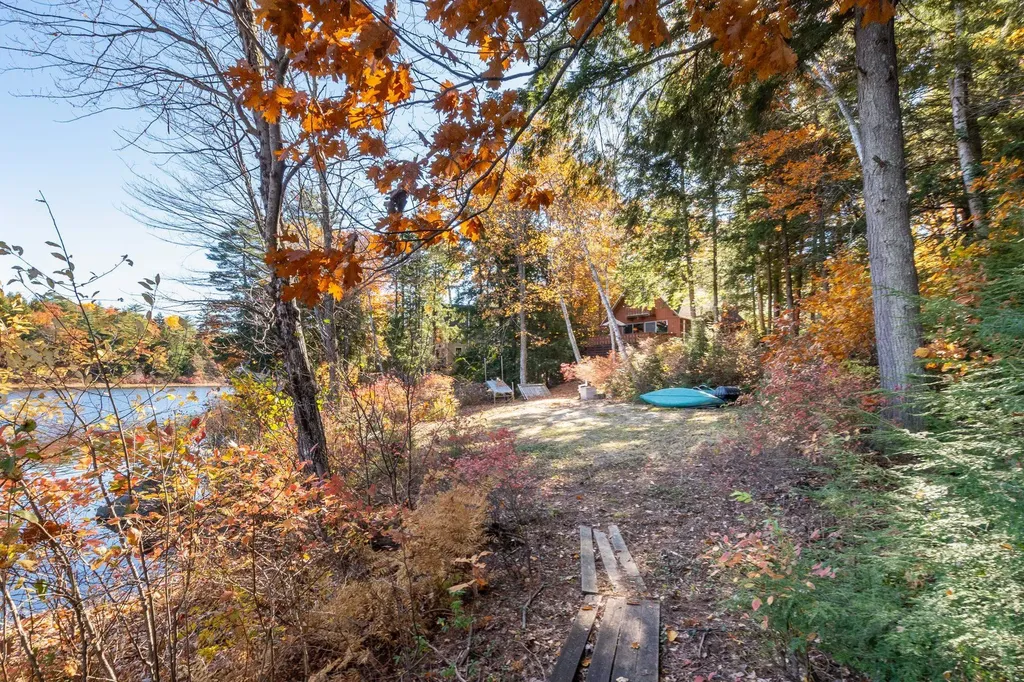 83 Bonney Shores Road Meredith NH 03253