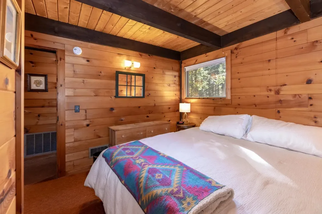 83 Bonney Shores Road Meredith NH 03253