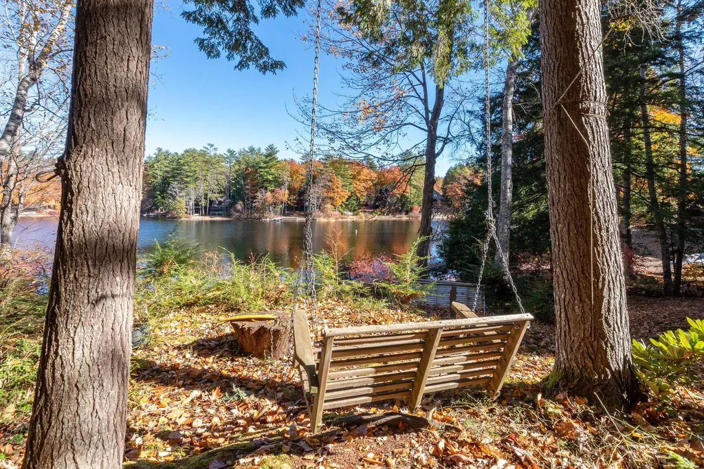 83 Bonney Shores Road Meredith NH 03253