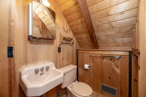 83 Bonney Shores Road Meredith NH 03253