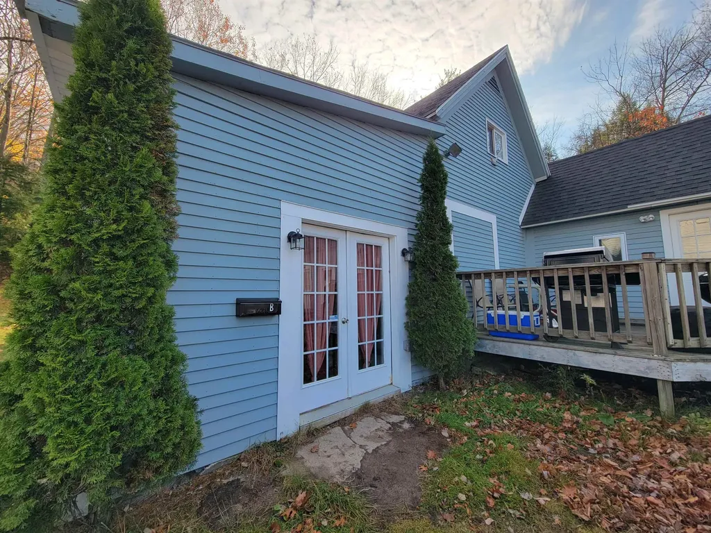 167 Pleasant Street Bristol NH 03222