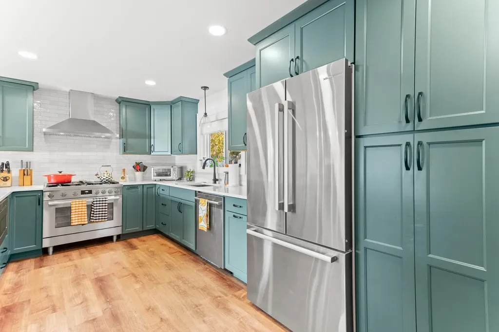 19 Rocky Ridge Road Windham NH 03087