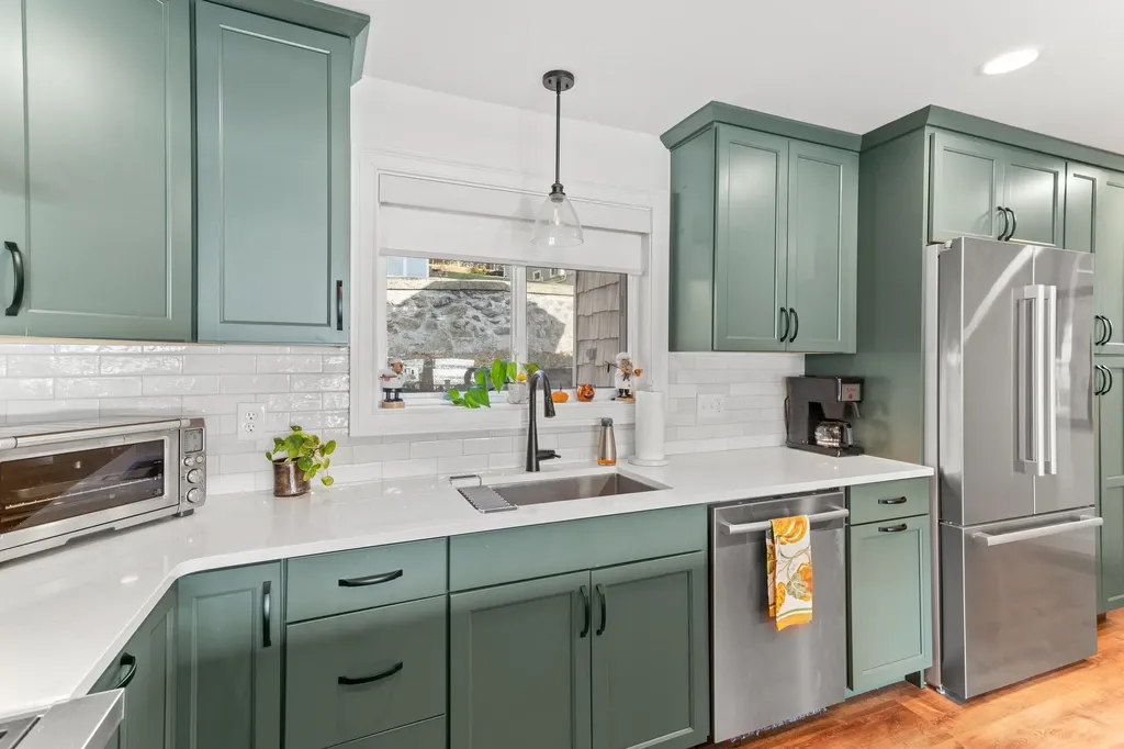 19 Rocky Ridge Road Windham NH 03087