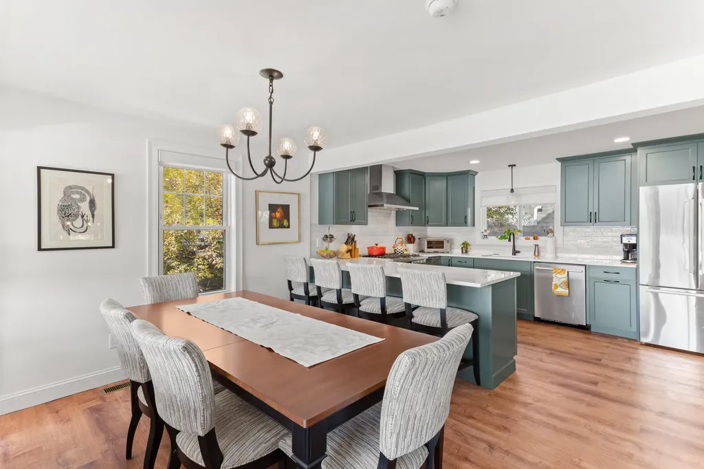 19 Rocky Ridge Road Windham NH 03087