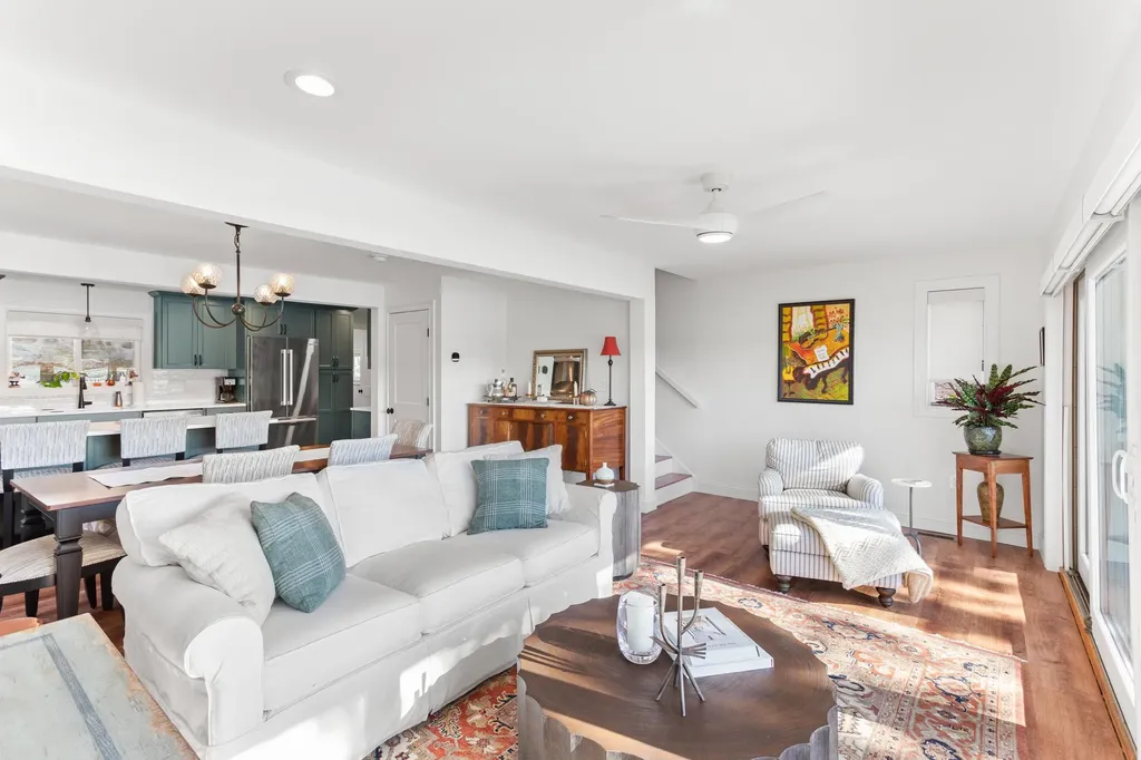 19 Rocky Ridge Road Windham NH 03087