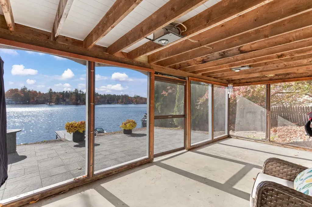 19 Rocky Ridge Road Windham NH 03087