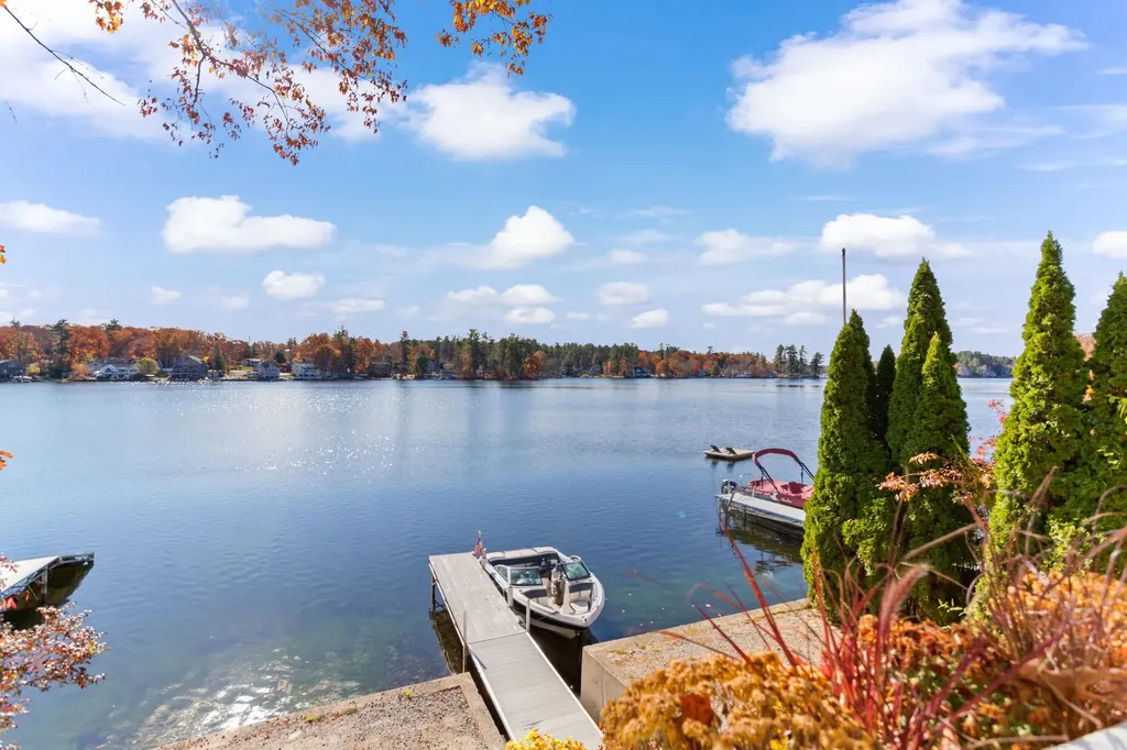 19 Rocky Ridge Road Windham NH 03087