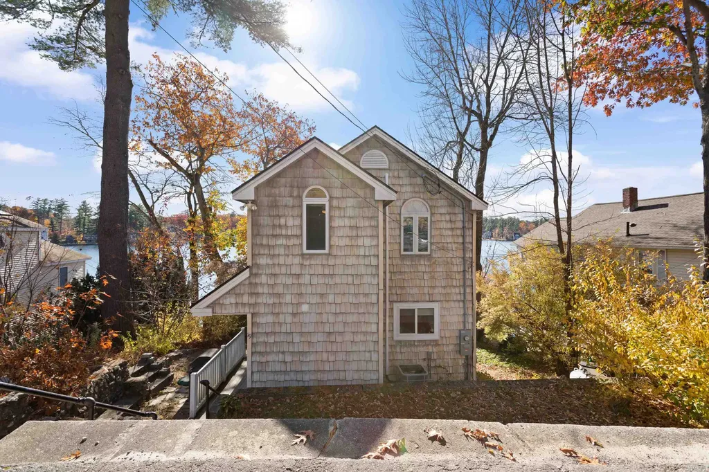 19 Rocky Ridge Road Windham NH 03087