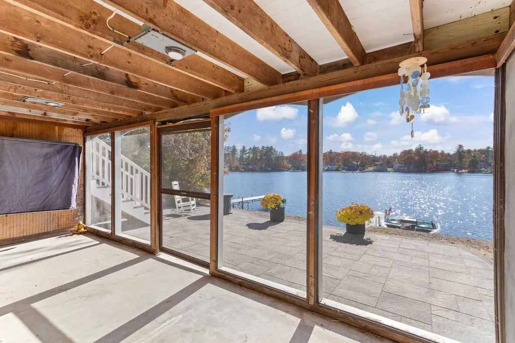 19 Rocky Ridge Road Windham NH 03087