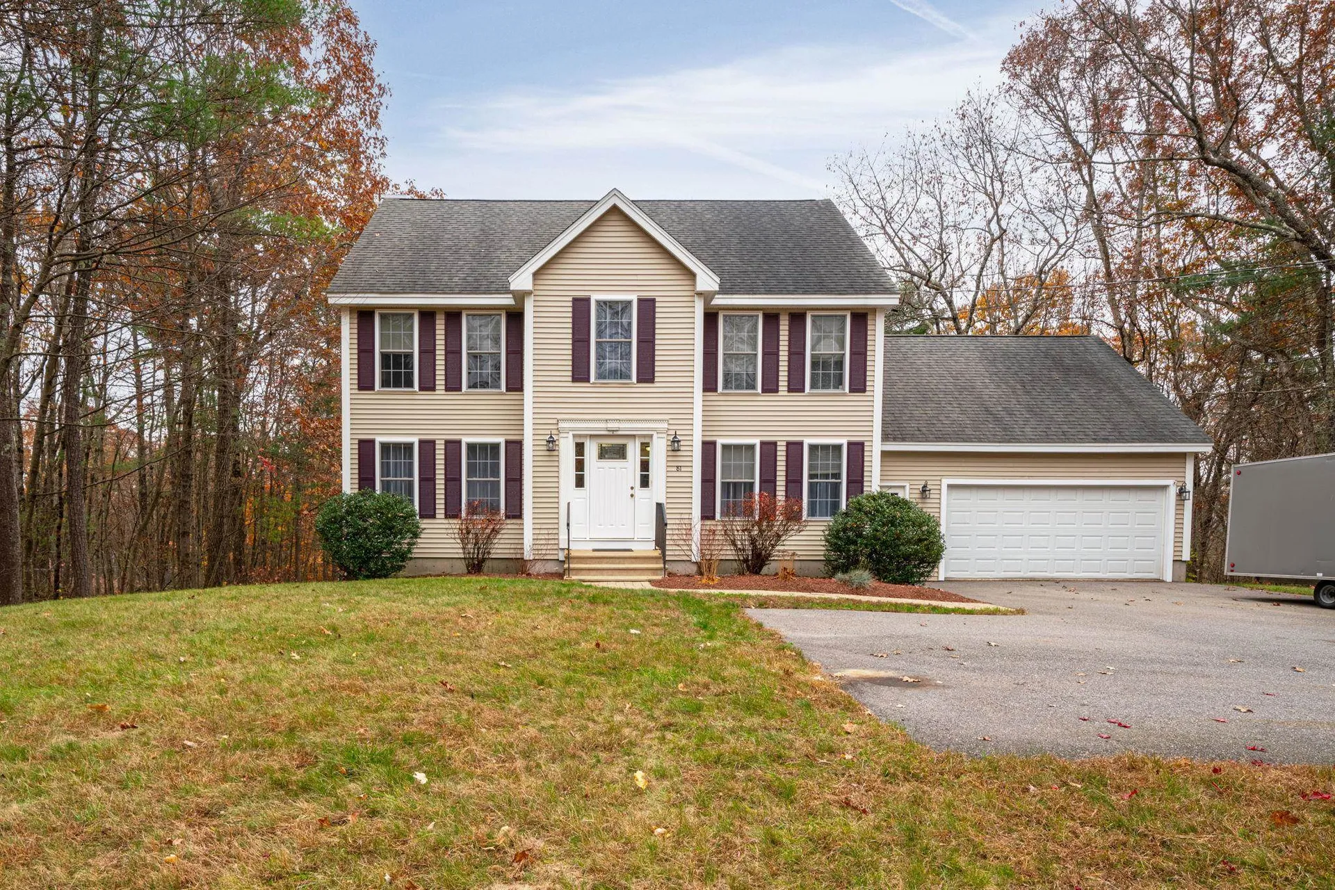 81 Heather Hill Lane Goffstown NH 03045