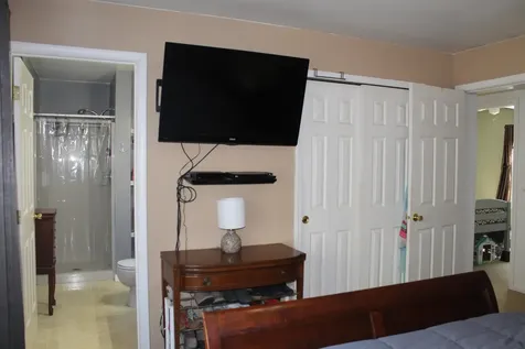 47 Henry Drive Effingham NH 03882