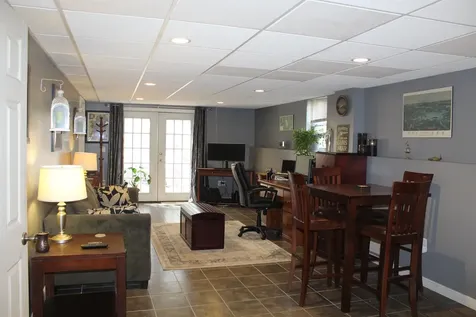 47 Henry Drive Effingham NH 03882