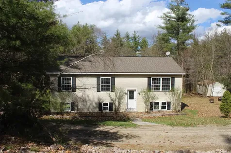 47 Henry Drive Effingham NH 03882