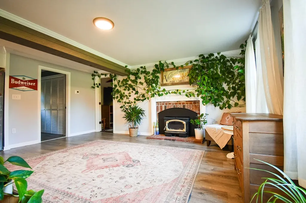 2 Reverend Parker Road Londonderry NH 03053