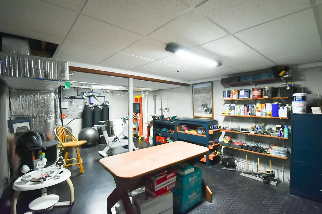 2 Reverend Parker Road Londonderry NH 03053