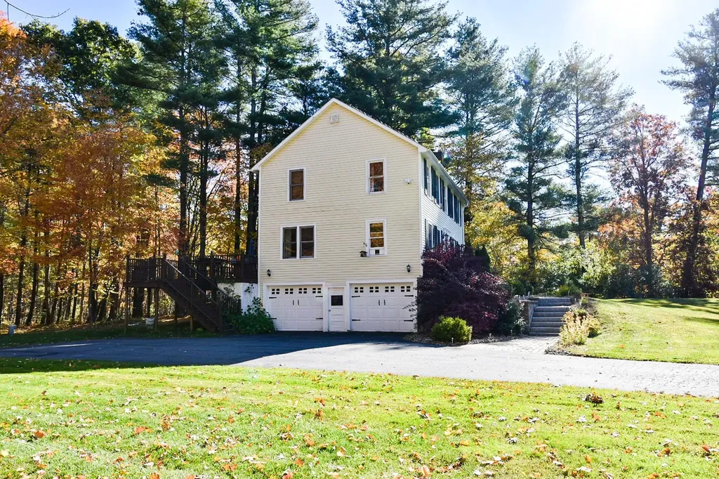 2 Reverend Parker Road Londonderry NH 03053