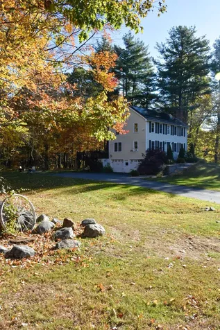 2 Reverend Parker Road Londonderry NH 03053