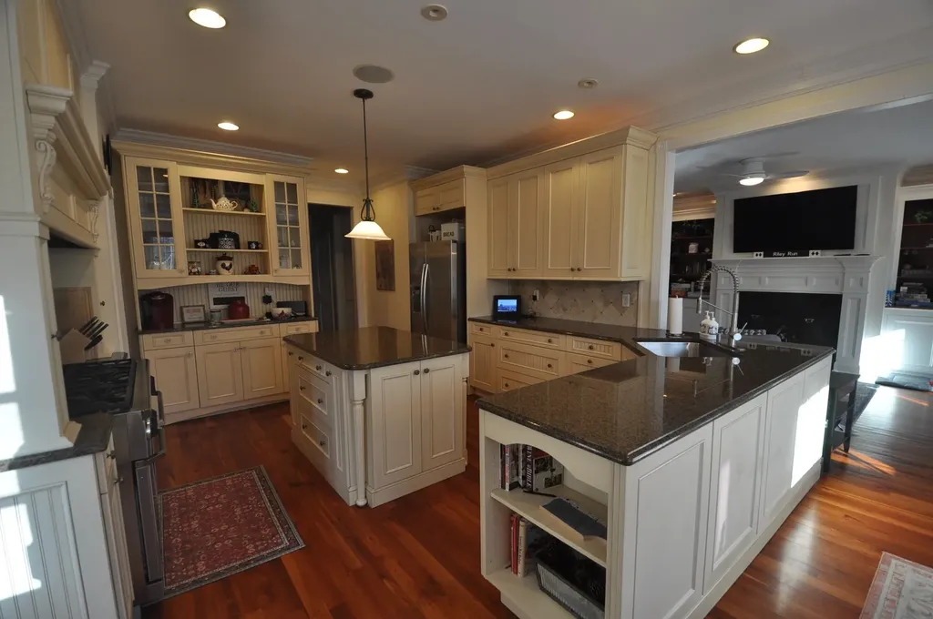 163 Taconic Road Manchester VT 05254