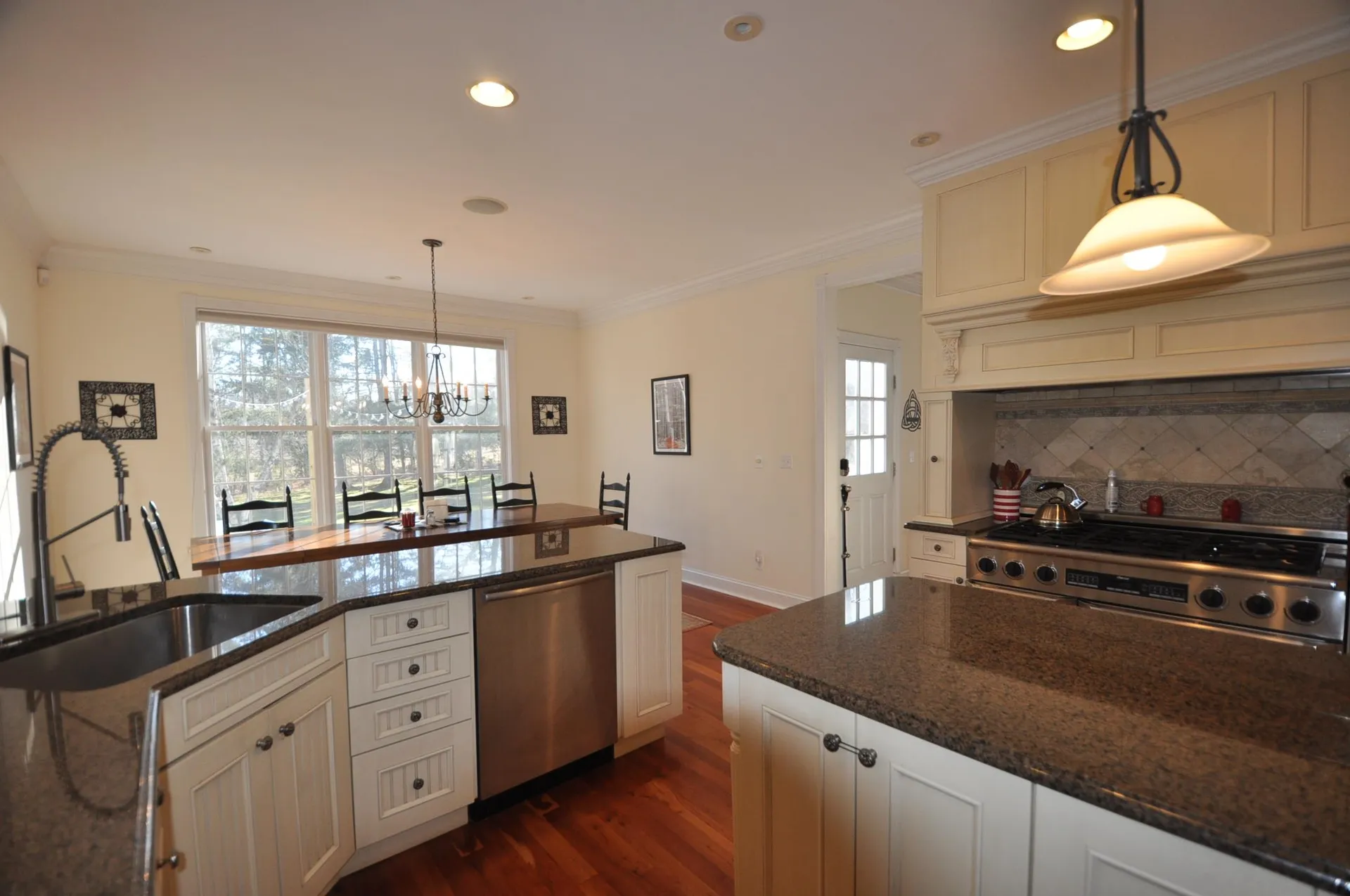 163 Taconic Road Manchester VT 05254