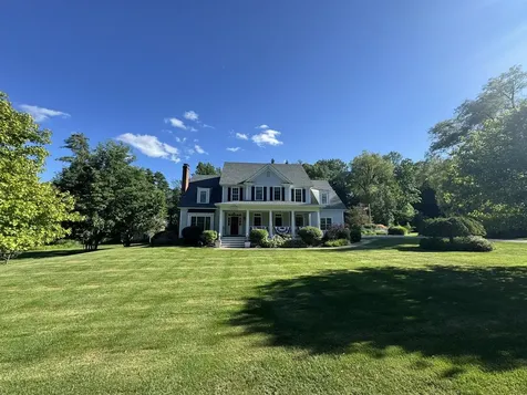 163 Taconic Road Manchester VT 05254