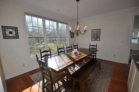 163 Taconic Road Manchester VT 05254