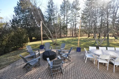 163 Taconic Road Manchester VT 05254