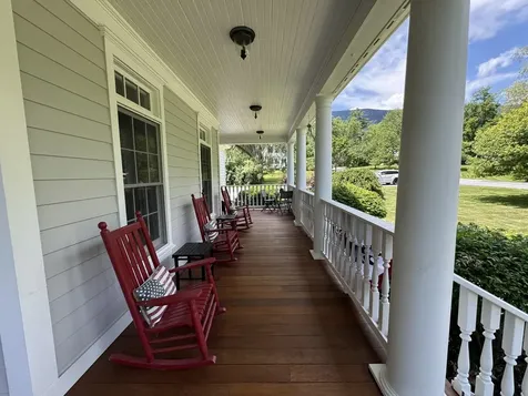163 Taconic Road Manchester VT 05254