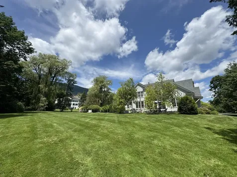 163 Taconic Road Manchester VT 05254