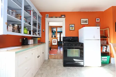 172 Pleasant Street St. Johnsbury VT 05819