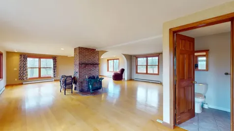 169 Monroe Way Waltham VT 05491