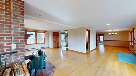 169 Monroe Way Waltham VT 05491