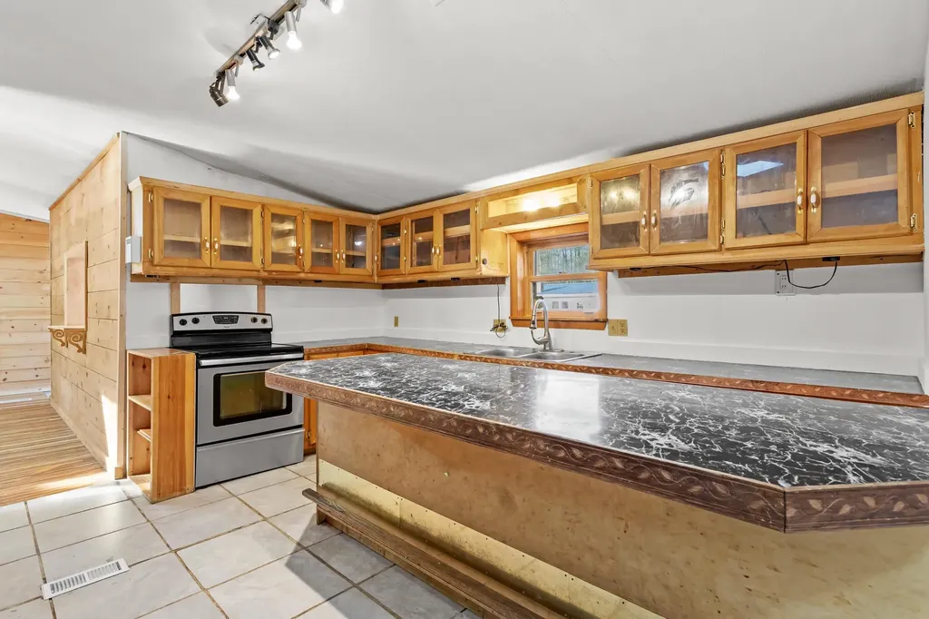 7 Brownstone Lane Rochester NH 03867