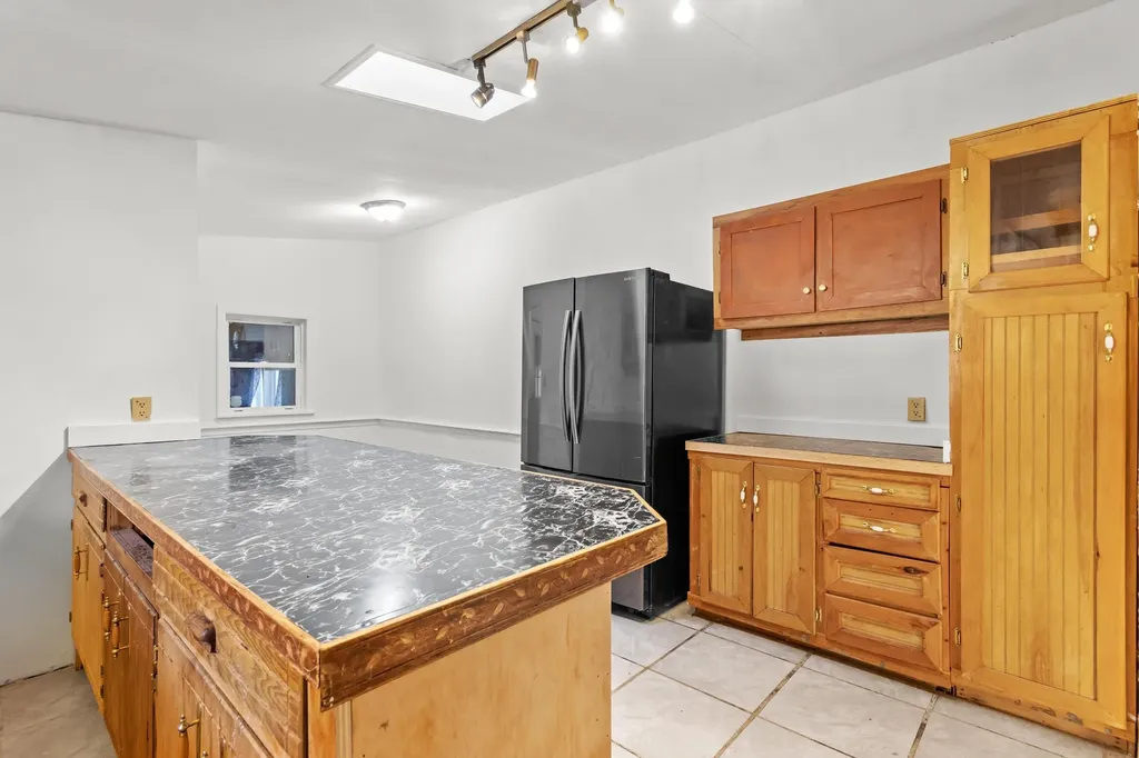 7 Brownstone Lane Rochester NH 03867