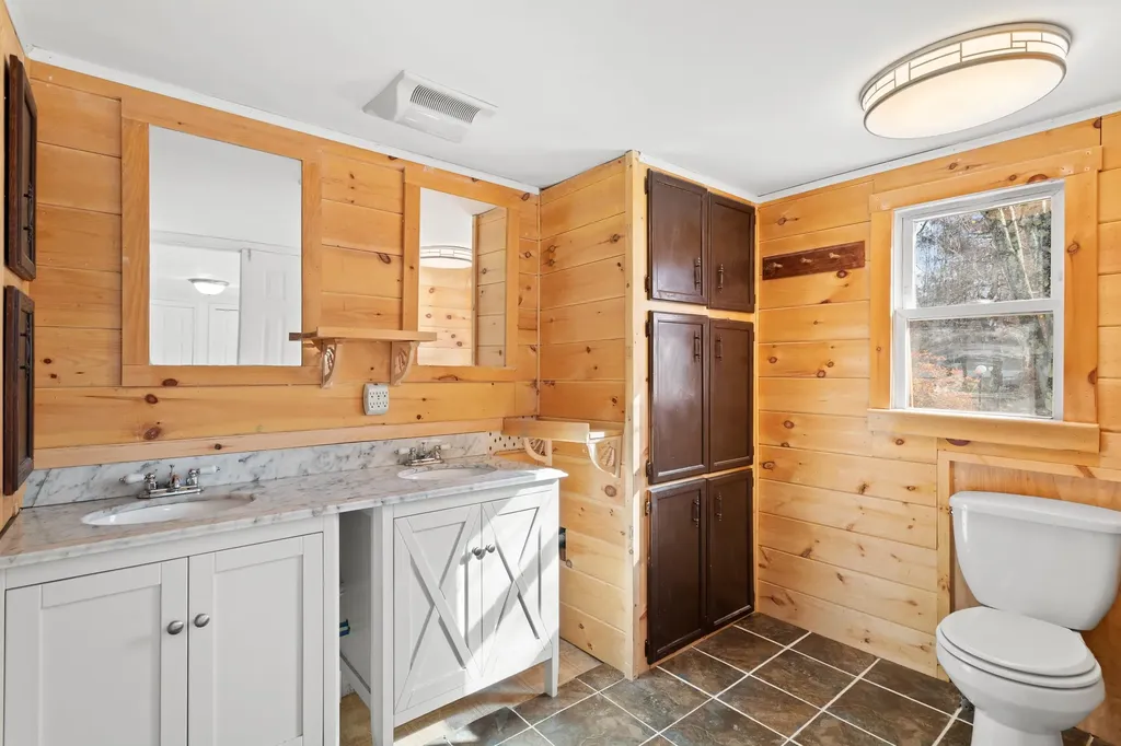 7 Brownstone Lane Rochester NH 03867