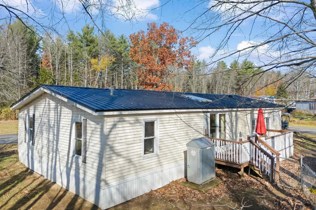 7 Brownstone Lane Rochester NH 03867