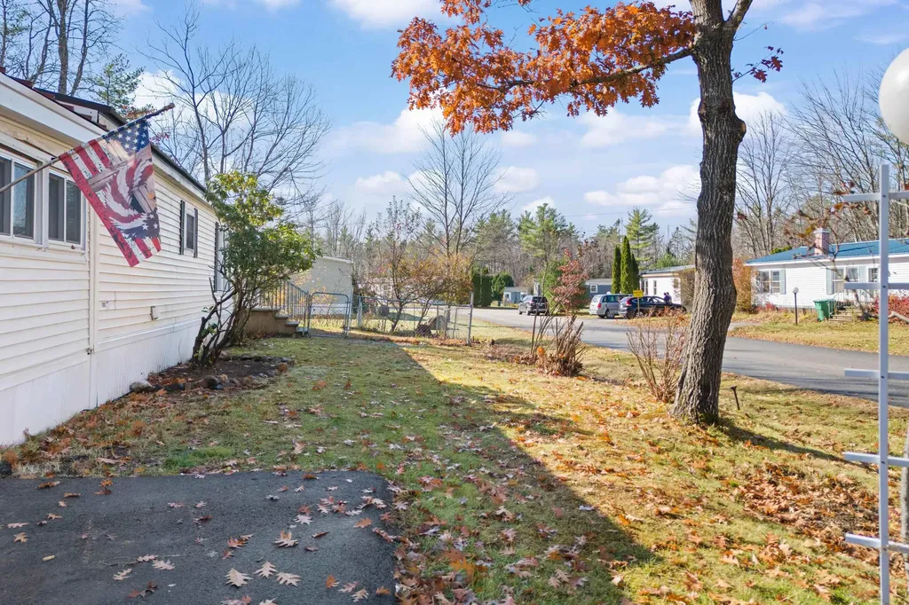 7 Brownstone Lane Rochester NH 03867