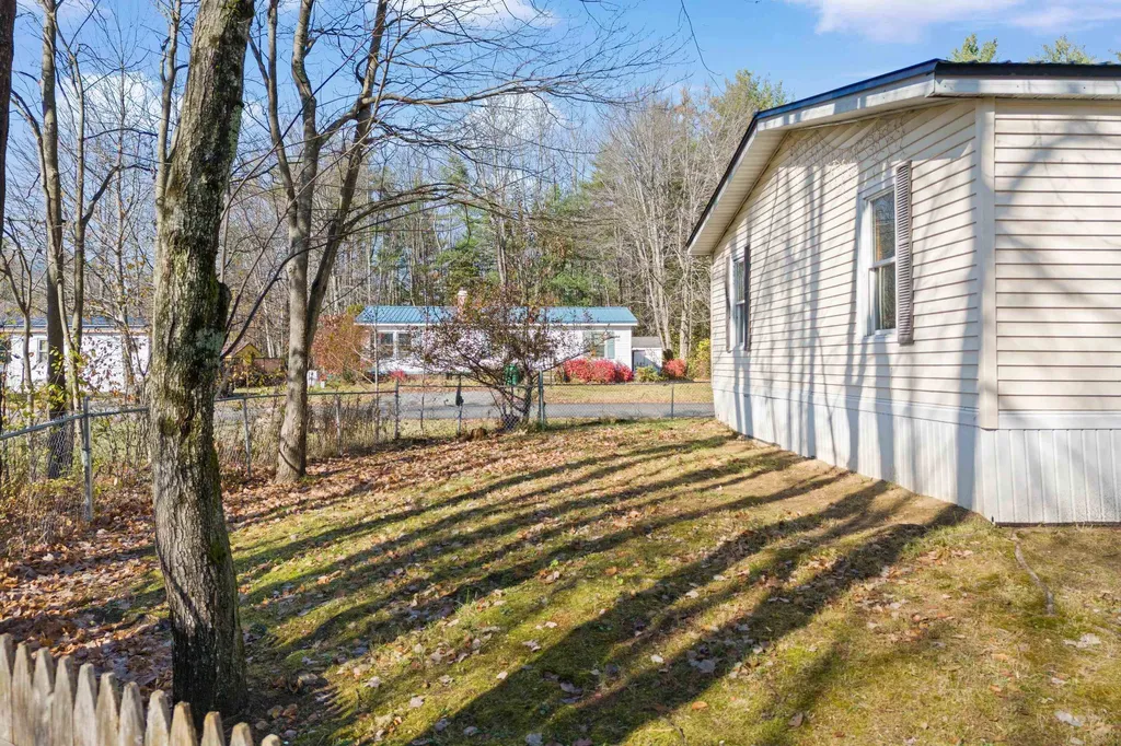 7 Brownstone Lane Rochester NH 03867