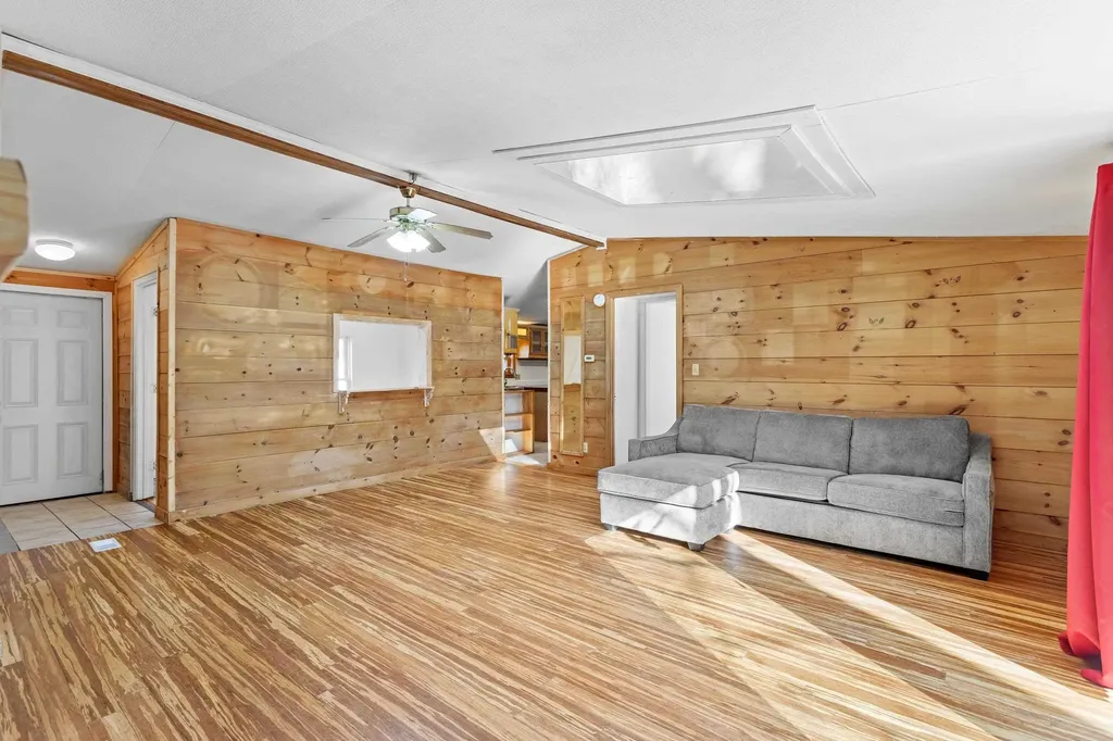 7 Brownstone Lane Rochester NH 03867