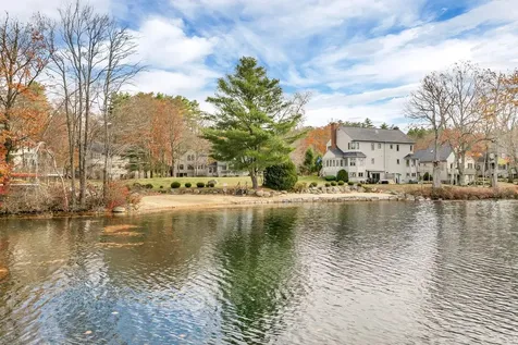 674 Elm Street Laconia NH 03246