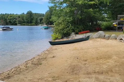 674 Elm Street Laconia NH 03246