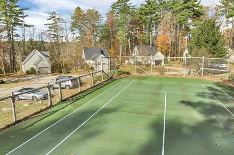 674 Elm Street Laconia NH 03246