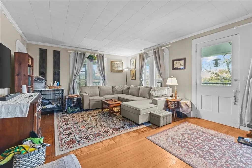 7808 Vt Route 22a Addison VT 05491