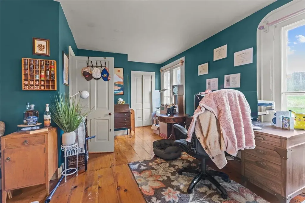 7808 Vt Route 22a Addison VT 05491