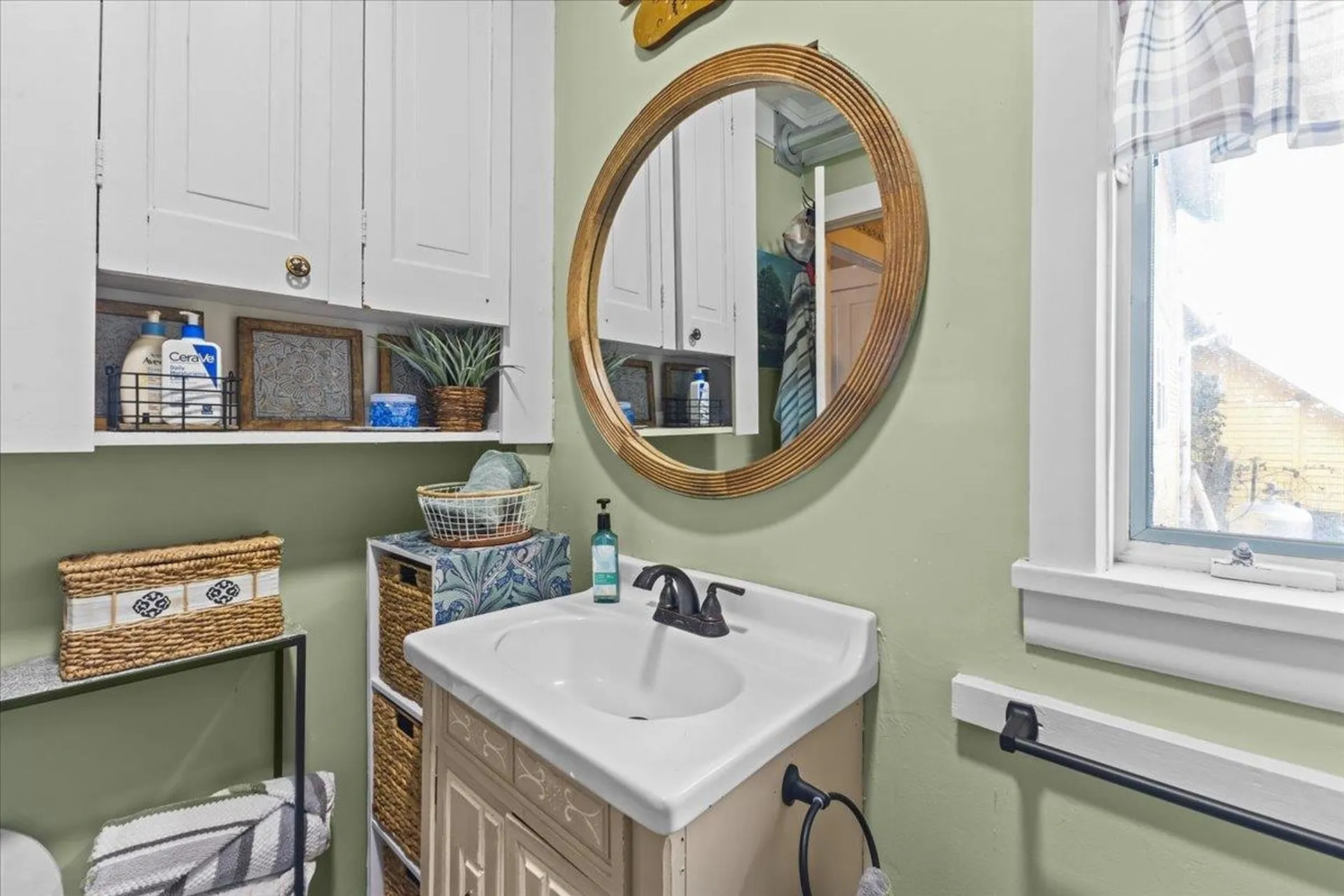 7808 Vt Route 22a Addison VT 05491