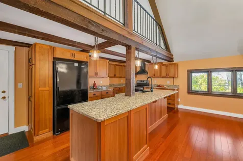 11 Mill Street Wolfeboro NH 03894