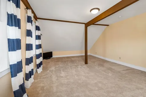 11 Mill Street Wolfeboro NH 03894