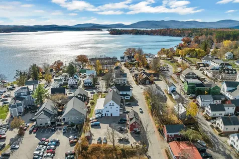 11 Mill Street Wolfeboro NH 03894
