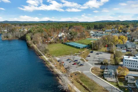 11 Mill Street Wolfeboro NH 03894