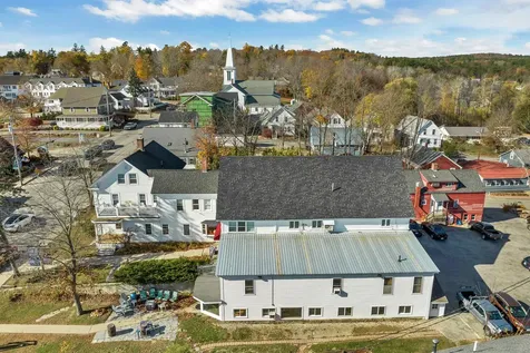 11 Mill Street Wolfeboro NH 03894