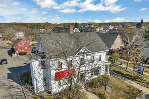11 Mill Street Wolfeboro NH 03894
